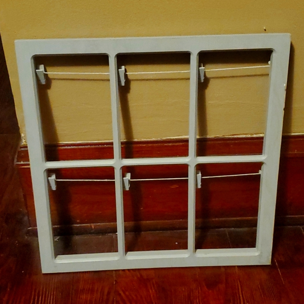Picture holder
